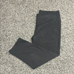 Nike Charcoal Performance Dri-fit Capris